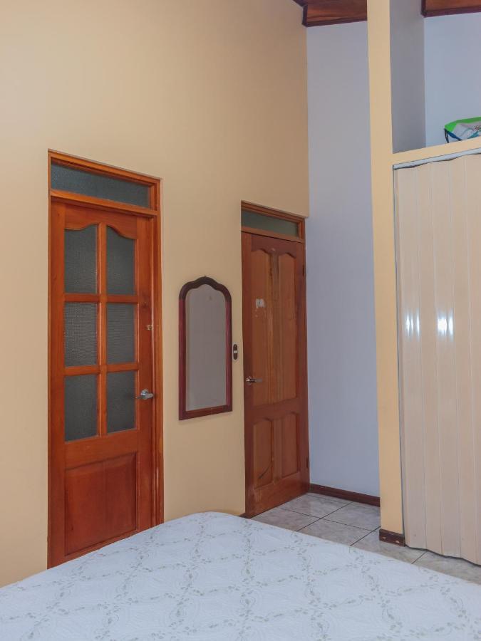 Linda Casa De Verano Con Amplias Zonas Verdes San Isidro De El General Exterior foto